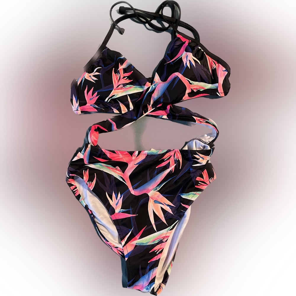 NWT Pink Victoria’s Secret one piece swimsuit monokini